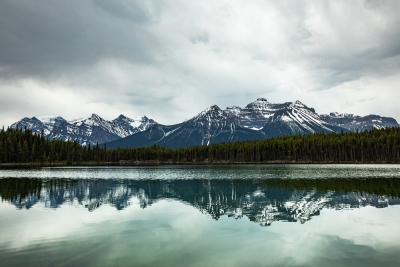HERBERT LAKE - BANFF NATIONAL PARK, CANADA